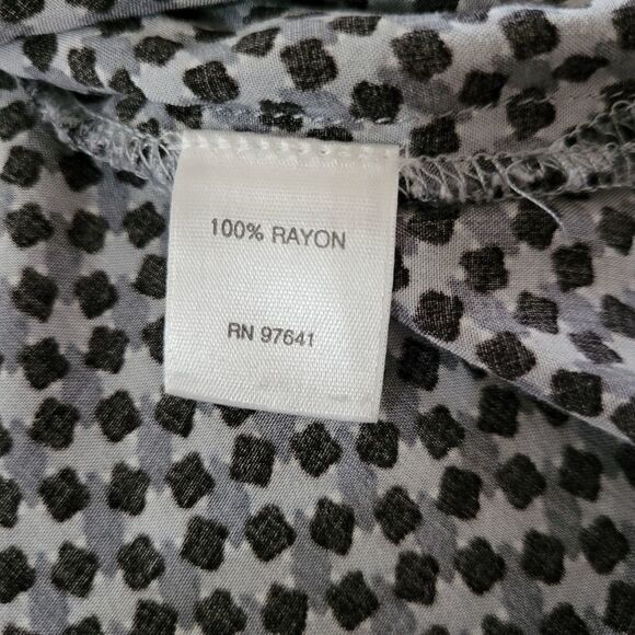 J.Jill Women's V-neck Button Down Collared Print Blouse - Picture 9 of 11